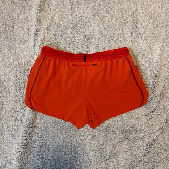 Nike Shorts - Picture 2 of 4
